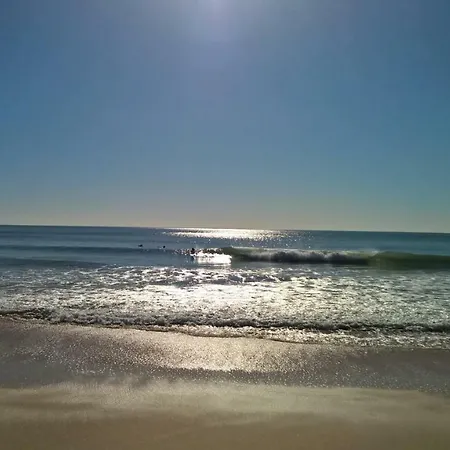 Luxurious T2 Apartment, Olhos Dagua