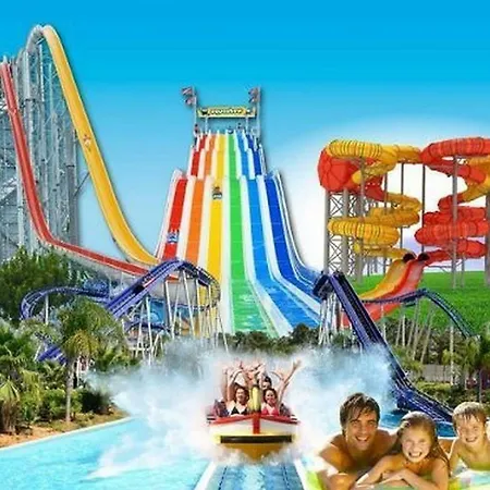 Luxurious T2 Apartment, Olhos Dagua 아파트 알부페이라