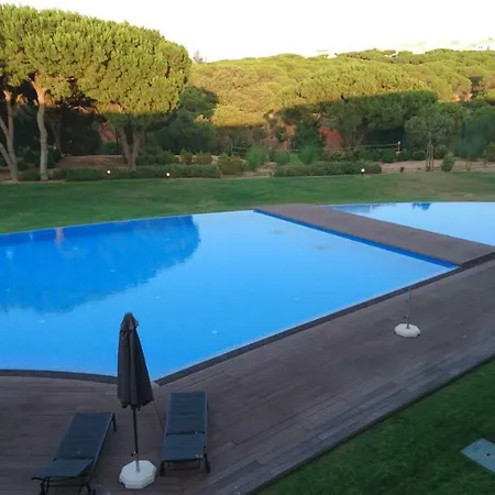 Luxurious T2 Apartment, Olhos Dagua 公寓 阿尔布费拉