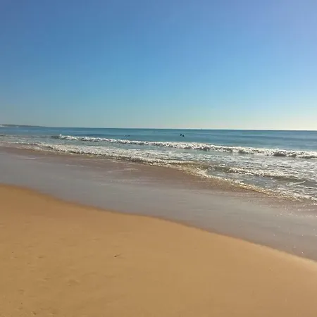 Luxurious T2 Apartment, Olhos Dagua 公寓