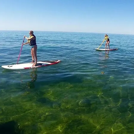 Luxurious T2 Apartment, Olhos Dagua 公寓 *