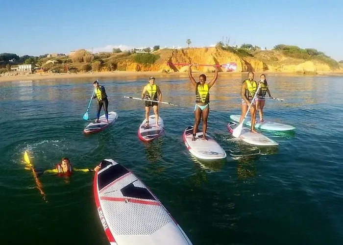 Luxurious T2 Apartment, Olhos Dagua *