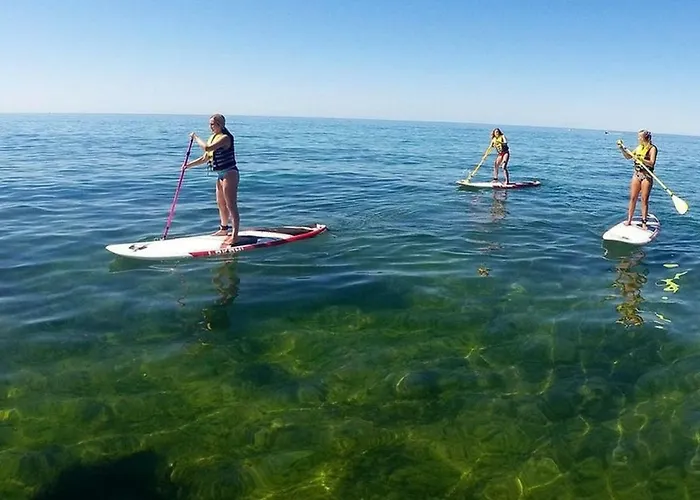 Luxurious T2 Apartment, Olhos Dagua Apartament *