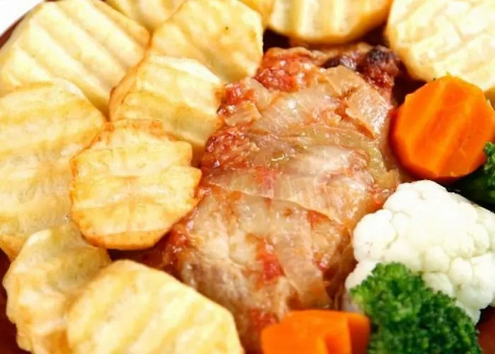 Luxurious T2 Apartment, Olhos Dagua Apartament