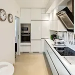 Διαμέρισμα Luxurious T2 Apartment, Olhos Dagua